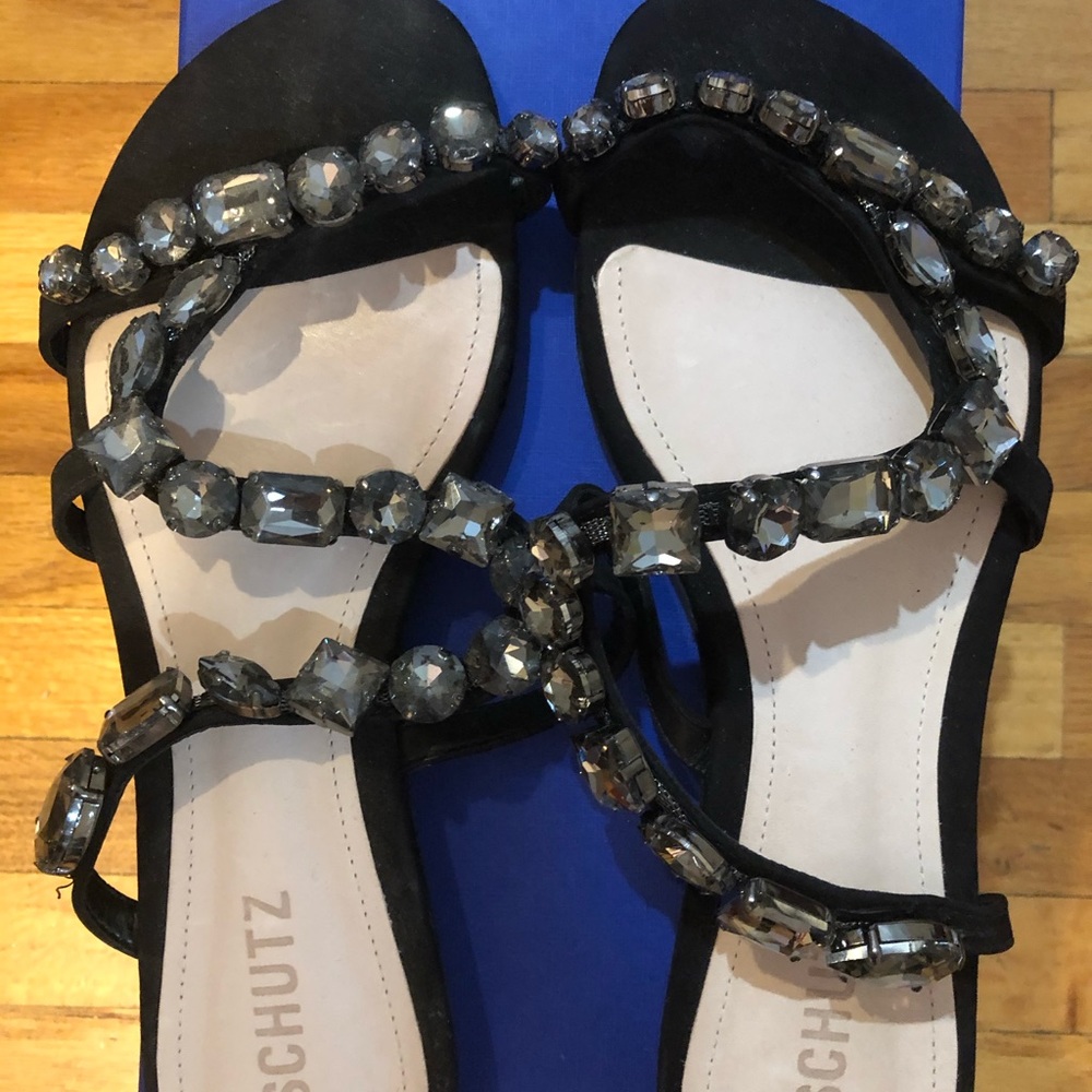 Schutz ‘potira’ crystal embellished flat sandals NWT